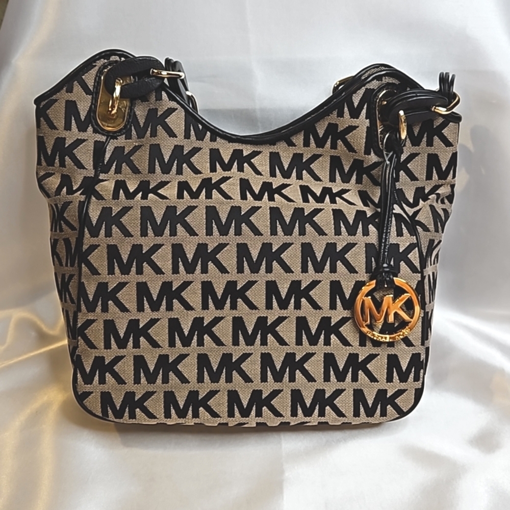 MICHAEL Michael Kors Signature Shoulder Bag Black/Brown NWT